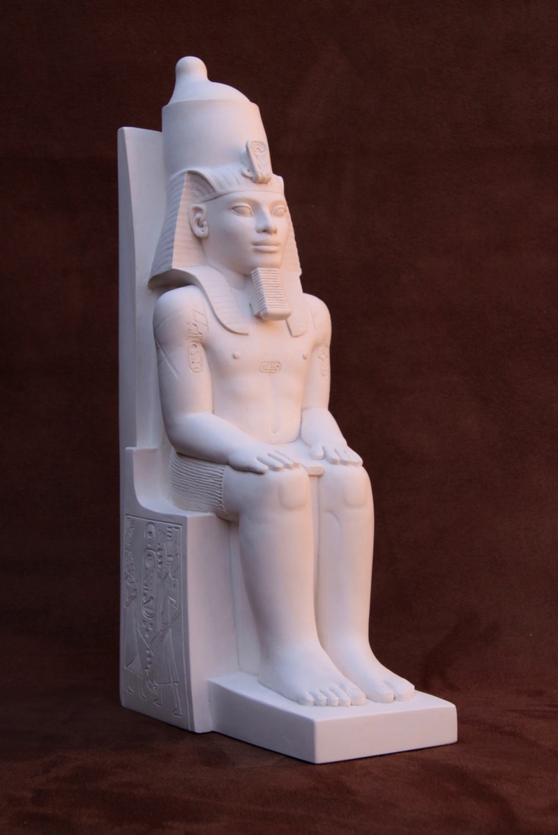 Purchase Rameses II in English Plaster, by the Modern Souvenir Company.