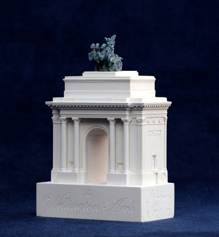 Available for Purchase Wellington Arch Landmark model, London by the Modern Souvenir Company.